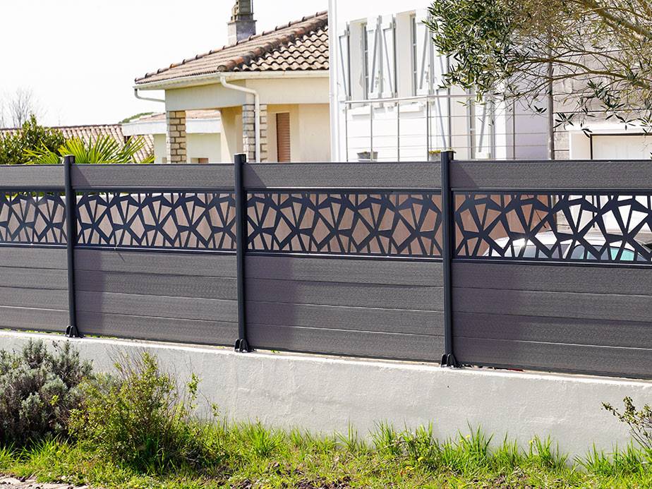 Composite fence Centennial Colorado