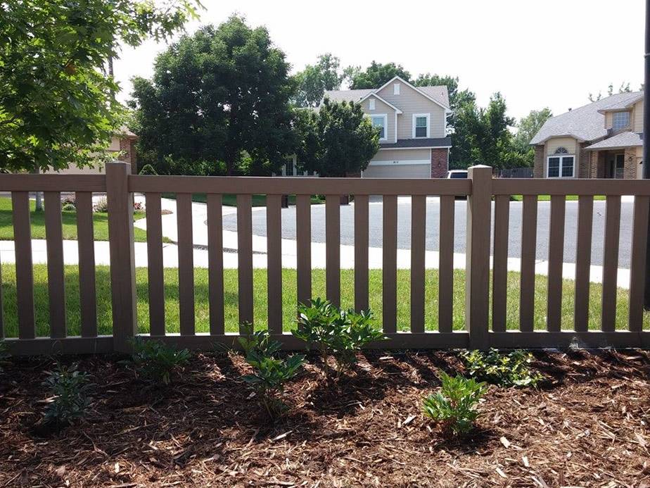 vinyl fence Centennial Colorado