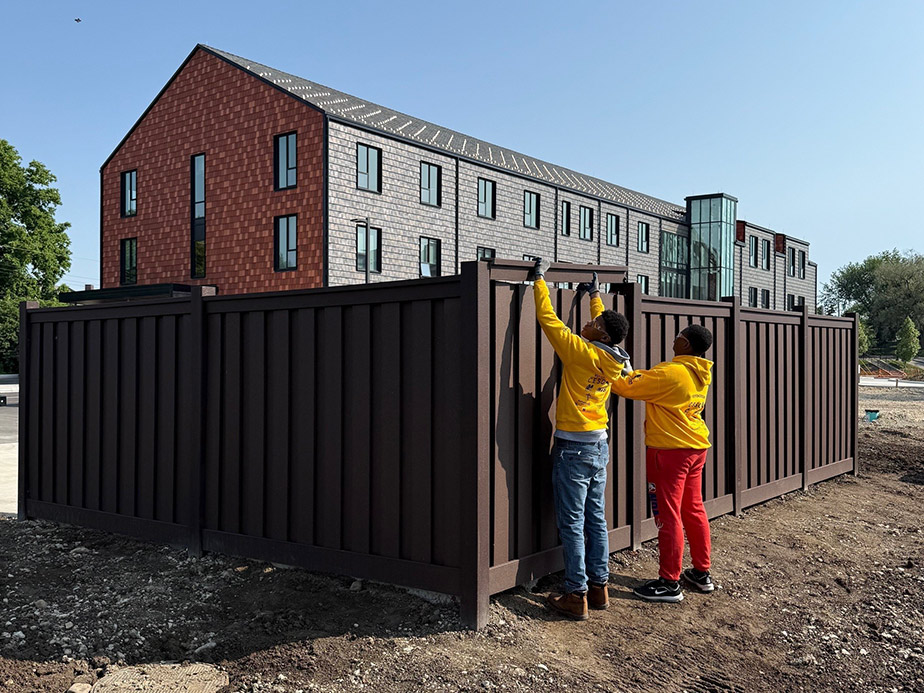 Fence installer in Colorado